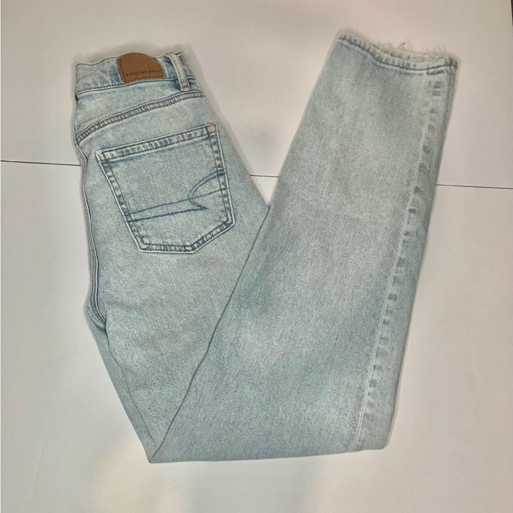 American Eagle Outfitters Light Blue Denim Jeans
